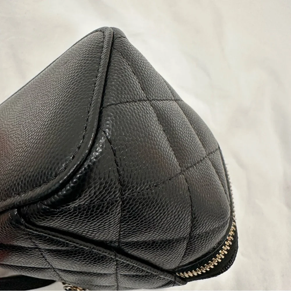 Chanel Caviar Square Mini Vanity Case with Chain - Picture 7 of 15
